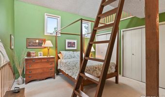 207 Kelly Rd E, Boulder, CO 80302