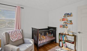 50 Circledale Dr, Cumberland, RI 02864