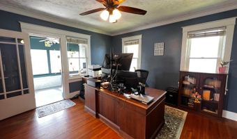 215 N Main St, Batesville, IN 47006