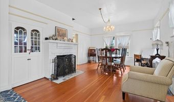935 SPRINGHILL Dr, Albany, OR 97321