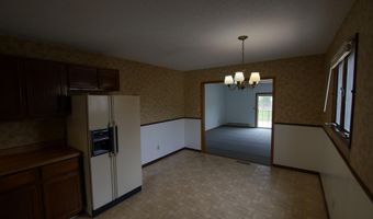911 S Aldrich St, Aberdeen, SD 57401