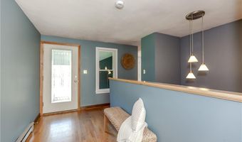 63 Duck Cove Rd, North Kingstown, RI 02852