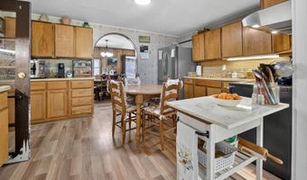 211 E MEDDERS Dr, Anniston, AL 36206