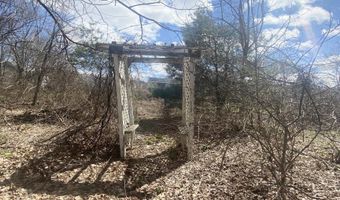 189 Fitchville Rd, Bozrah, CT 06334
