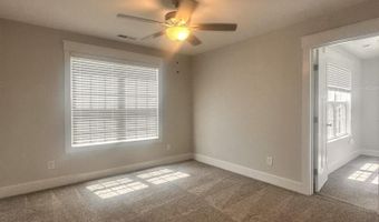 201 Thistleberry Dr, Aberdeen, NC 28315