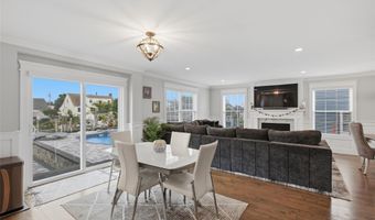 30 Berger Ave, Amityville, NY 11701