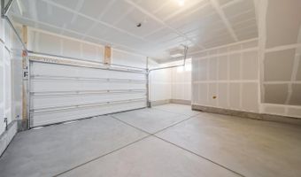 46569 Sunflower Ln, Bennett, CO 80102