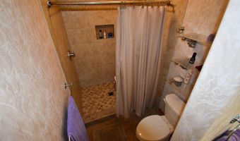 209 Harding St, Asotin, WA 99402