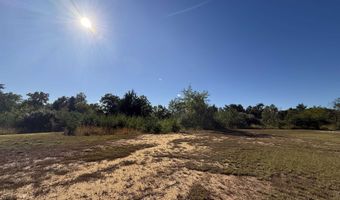 17 18 19 20 21 Chrystal Ln, Barboursville, WV 25504