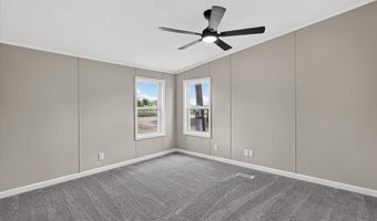 8020 S Prairie Hill St, Alvarado, TX 76009