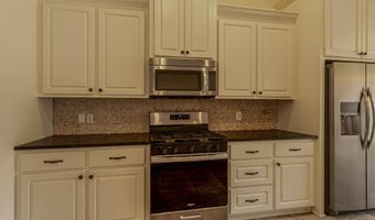 402 Montrose Pl, Brandon, MS 39042