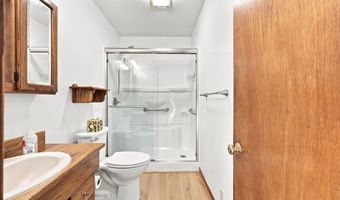 507 Narrow Shore Rd, Aydlett, NC 27916
