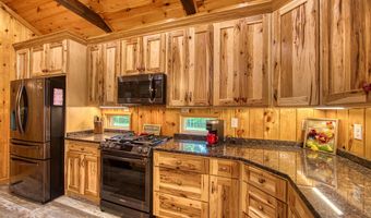 305 Griffin Ln, Allardt, TN 38504