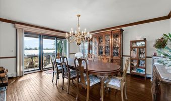 523 Lathrop Ave, Algonac, MI 48001