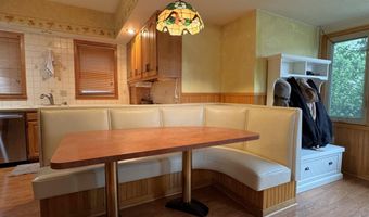 1721 15th St, Monroe, WI 53566