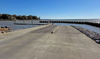 707 Butter Rd, Bonneau, SC 29431