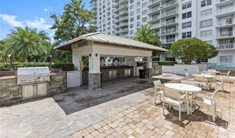 2801 NE 183rd St 1510W, Aventura, FL 33160