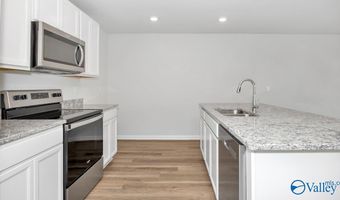 130 Ivy Park Cir, Albertville, AL 35950