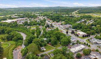 105 Hicks Ave, Bennington, VT 05201
