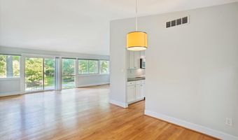 8206 STONE TRAIL Dr, Bethesda, MD 20817