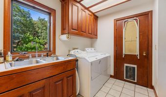 1999 Tolman Creek Rd, Ashland, OR 97520