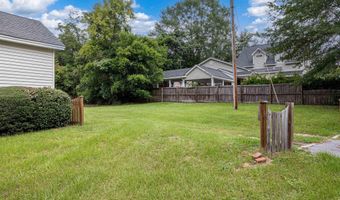 1800 Pine Creek Ave, Camden, SC 29020