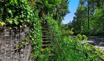 21313 E BLUE JAY Ln, Brightwood, OR 97011