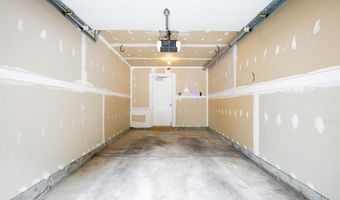 2846 Barclay Way, Ann Arbor, MI 48105