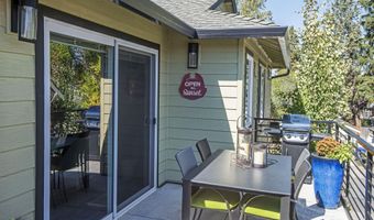 909 NW Delaware Ave, Bend, OR 97703