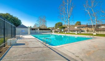 242 Eveningside Gln, Escondido, CA 92026