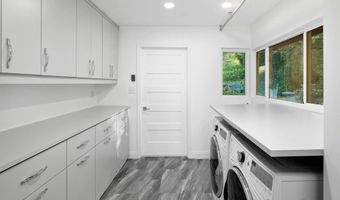 5030 Helix Ter, La Mesa, CA 91941