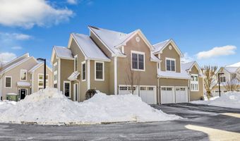 47 Copper Square Dr, Bethel, CT 06801