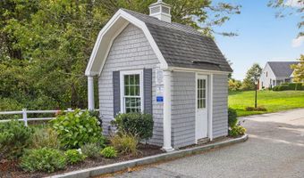 4 Hollyhock Knoll Ct 4, Bourne, MA 02532