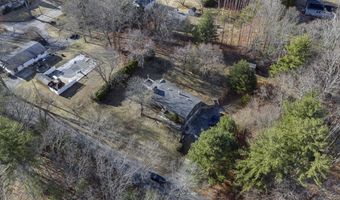 3 Santom St, Auburn, MA 01501