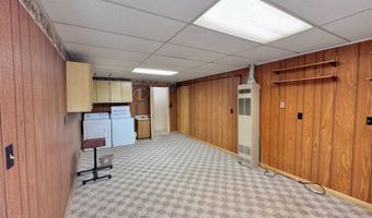 101 7th Ave NW, Bowman, ND 58623