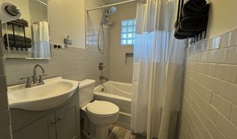 602 Memorial Dr, Beech Grove, IN 46107