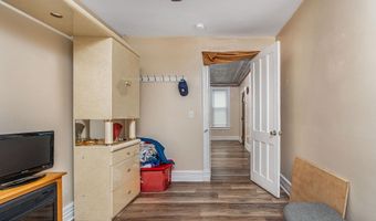 233-235 Grand St, Amsterdam, NY 12010
