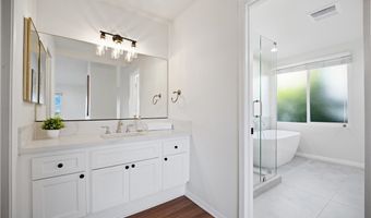 29950 Rolling Ridge Dr, Agoura Hills, CA 91301