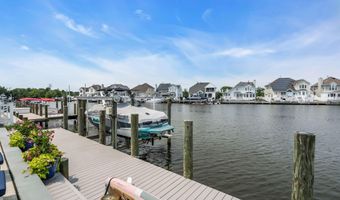 33 Amherst Dr, Bayville, NJ 08721