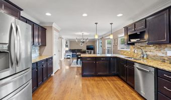 21 Laurel Ridge Dr, Alexandria, KY 41001