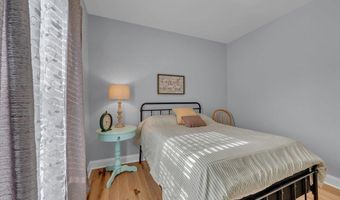 5835 Bay Village Dr 101, Athens, AL 35611
