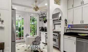 710 SPRINGDALE Rd, Orlando, FL 32804