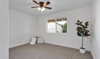 12490 Palomino Ln, Apple Valley, CA 92308