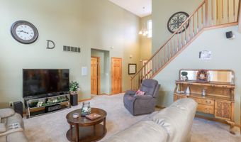 1136 Stewarton, Cincinnati, OH 45102