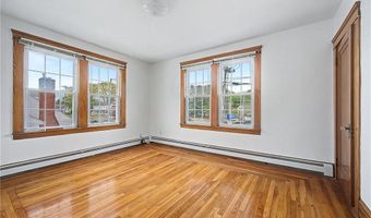 3288 Mendon Rd, Cumberland, RI 02864