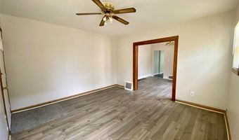 93 Jewett St, Akron, OH 44305
