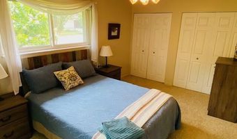 1342 Ardmoor Ave, Ann Arbor, MI 48103