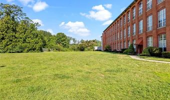 494 Woonasquatucket Ave 403, North Providence, RI 02911