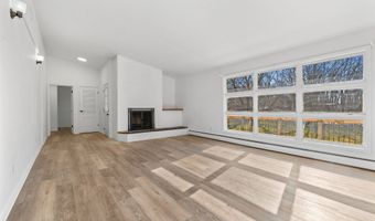 475 Parum Rd, Colchester, CT 06415