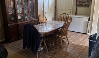 116 Snowflake Dr, Blakeslee, PA 18610